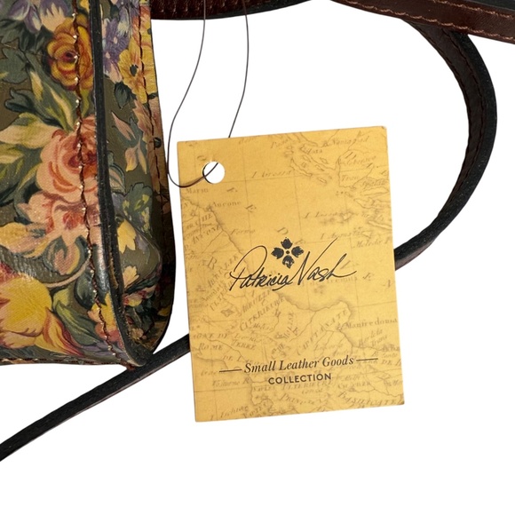 Patricia Nash Rivalta Crossbody Mini Bag – English Country Floral – NWT - Picture 14 of 15